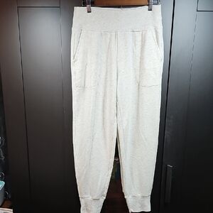 Athleta Coaster Luxe High Rise Joggers Gray Heather Size M Soft Lounge Sweatpant